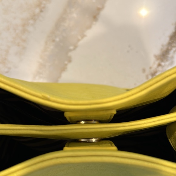 Stunning  maze color leather bag with pony hide sides and adjustable strap💕💕 - Picture 16 of 16